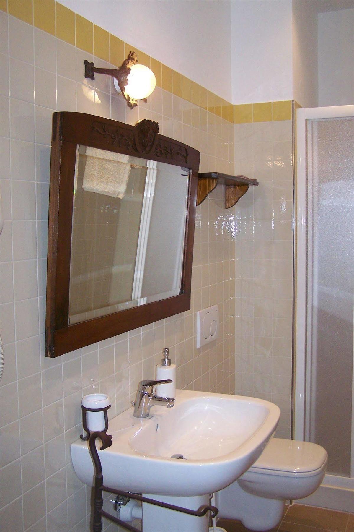 B&B Torre Lara Belgirate Extérieur photo